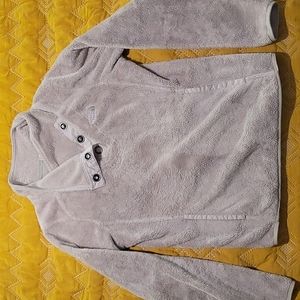 Womens North face pull over